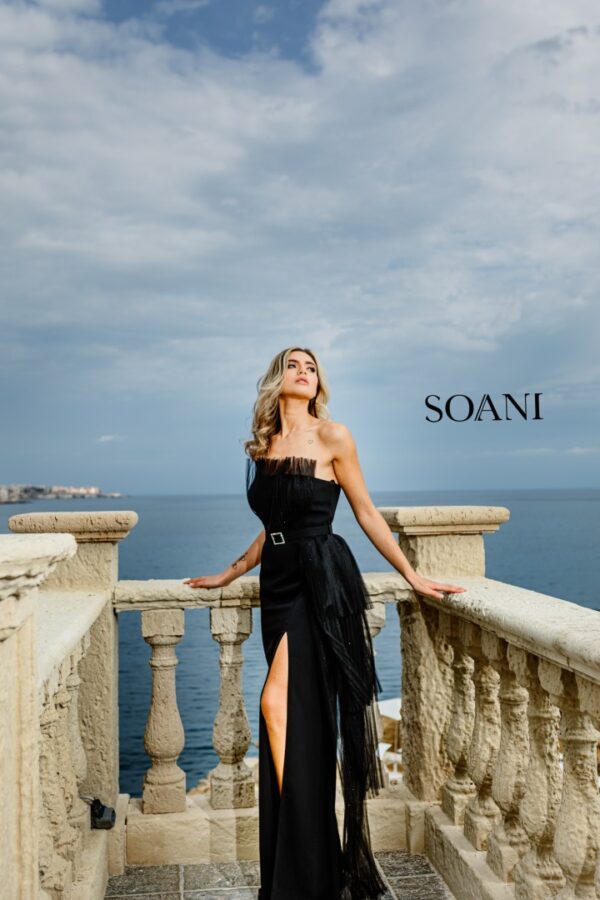Soani_AbitoStola_702011-front3